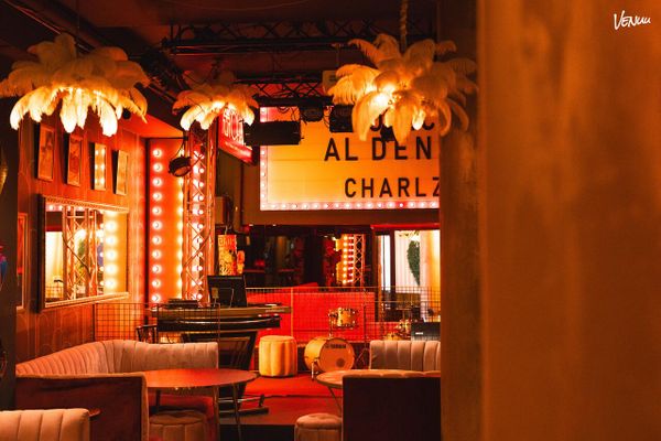 Bares para celebrar un cumpleaños diferente. Empieza por estos 10 bares en Barcelona