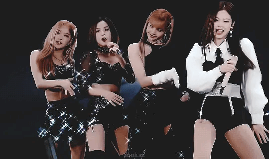 The four members of blackpink dancing.
