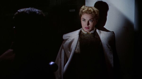 The Unguarded Moment (Harry Keller, 1956)