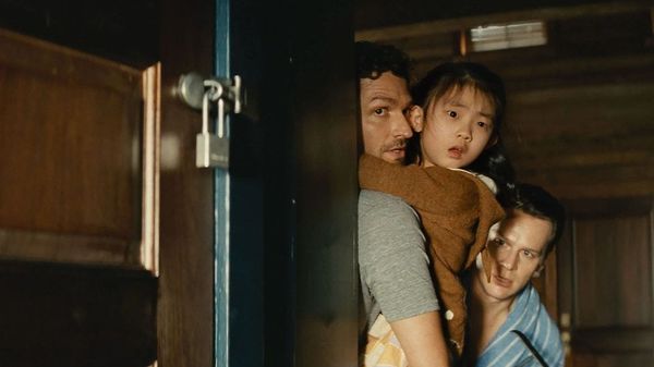 Knock at the Cabin (M. Night Shyamalan, 2023)