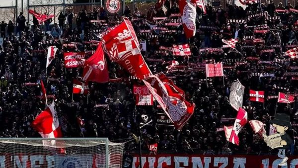 Vincenza, la Curva Sud: "Pronti alla battaglia!".