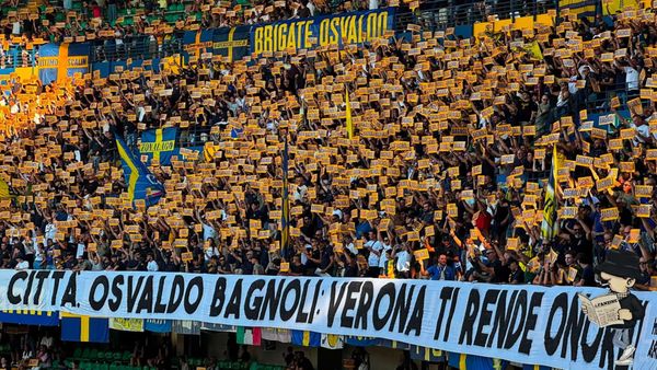 Hellas, la Curva Sud omaggia Osvaldo Bagnoli.