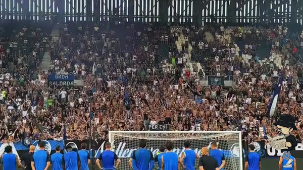 Bergamo, in 7000 caricano la squadra in allenamento.