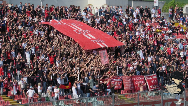 La Curva Nord Ancona: "Il destino  lo scriviamo noi".