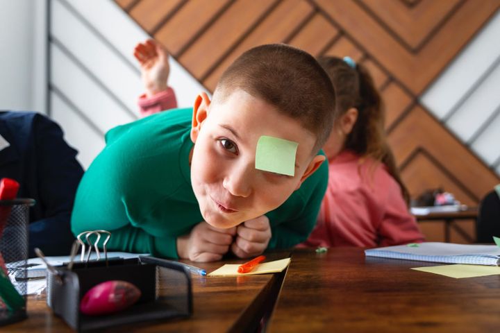 Green Card aos 14 anos: A regra crucial que todo pai precisa saber antes que seja tarde demais