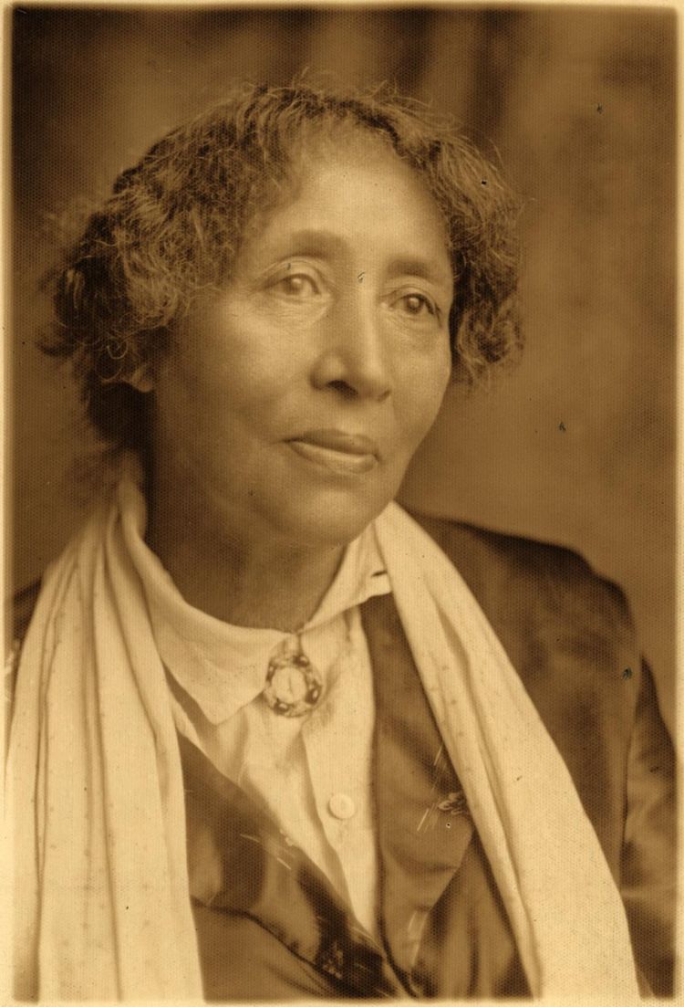 Episode 49: Lucy Parsons, Goddess of Anarchy, with Jacqueline Jones
