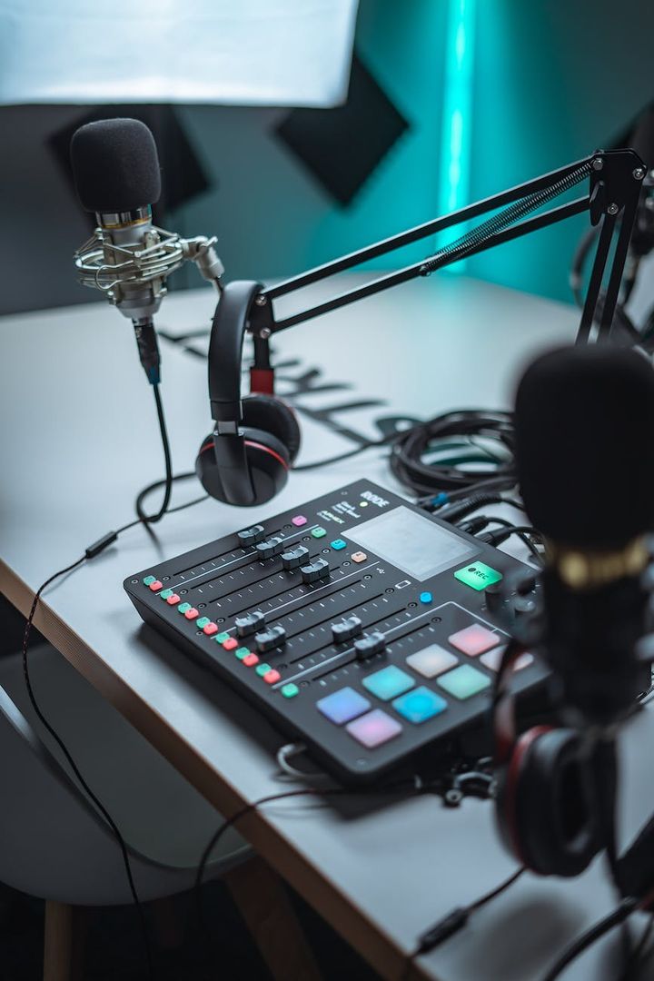 The Data Storytellers Podcast