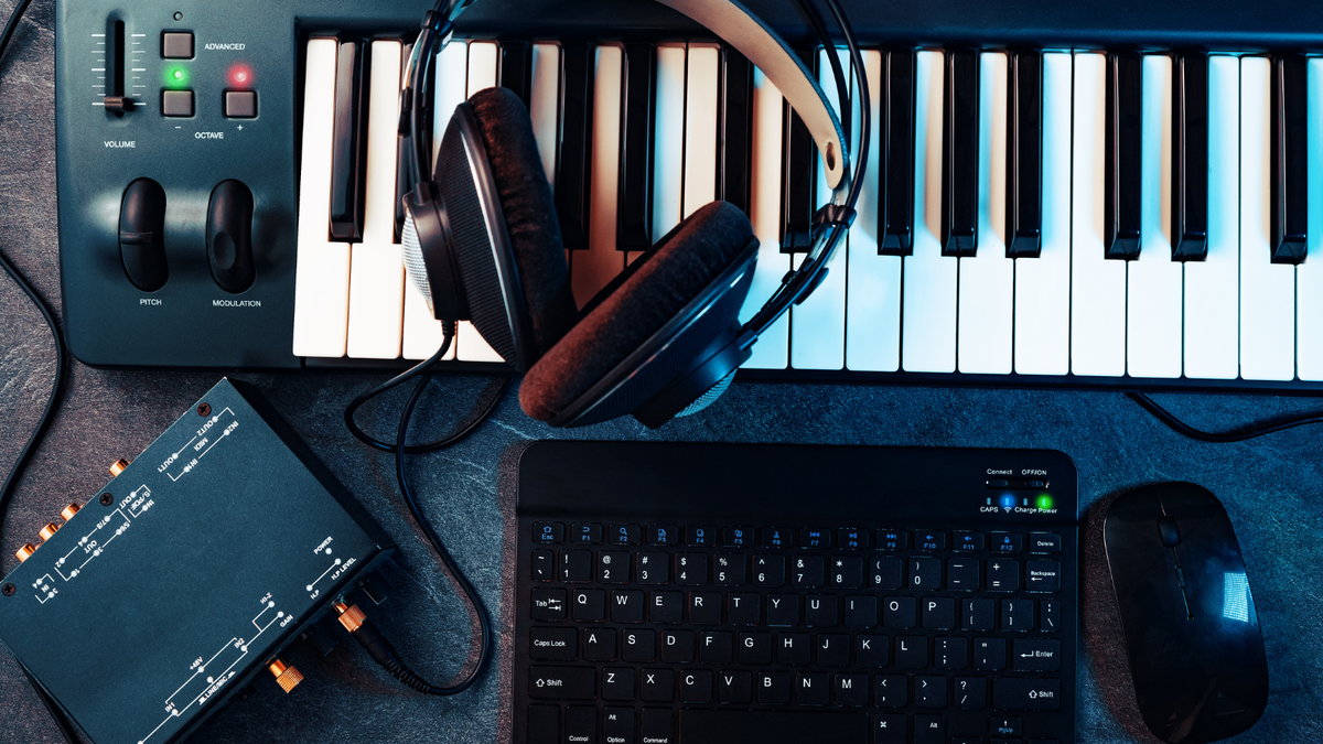 US & Global Revenue Growth, Music Market Shifts, and New Piracy Legal Battles