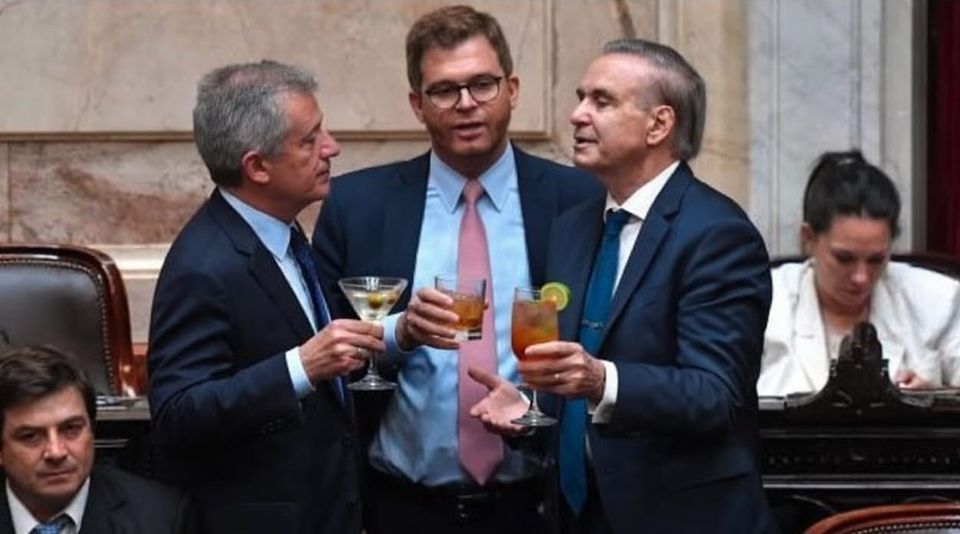 Empezó la nueva ofensiva de la peronería