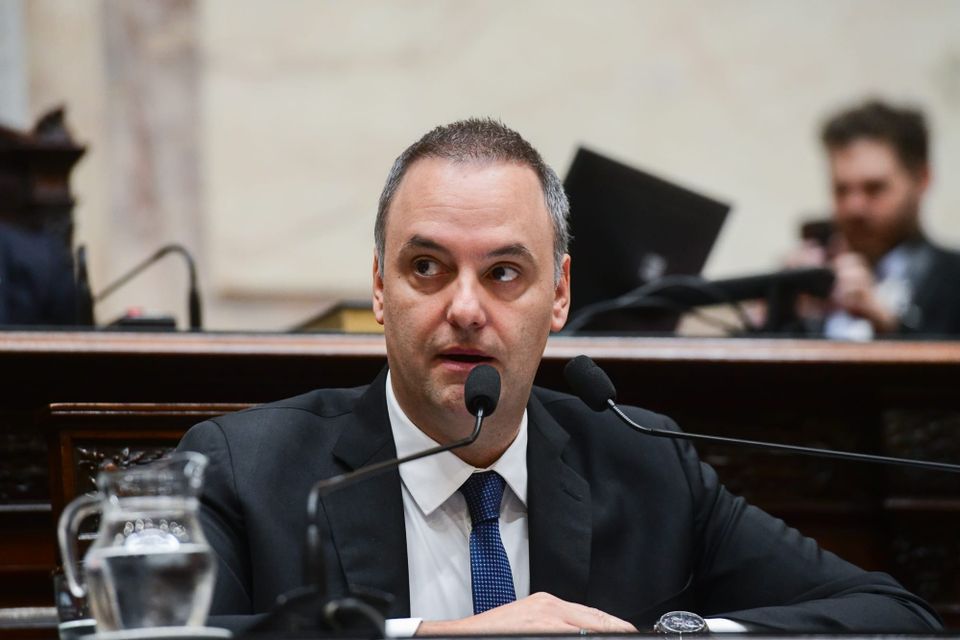 Adorni en el Congreso: ¿el final del principio?