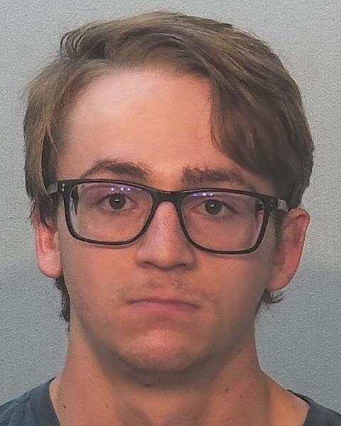 Allen County warrant photograph for Taylan Dillon Yontz