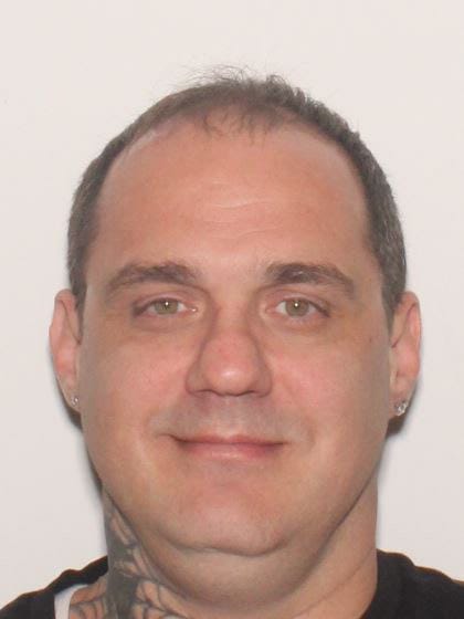 Allen County warrant photograph for Benjamin Darrell Keen