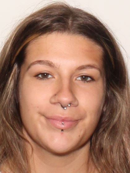 Allen County warrant photograph for Amry Mo-ette Hodle
