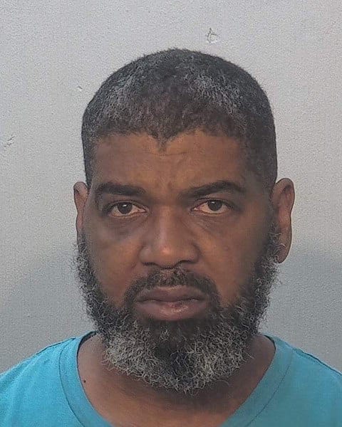 Allen County warrant photograph for Avery Gordon Veazey