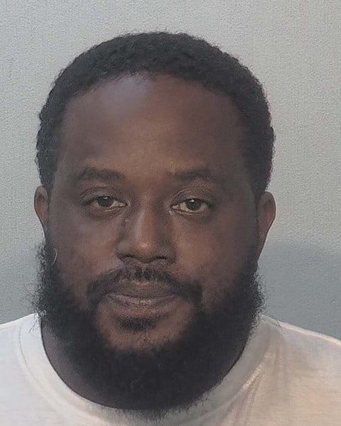 Allen County warrant photograph for Terron Jamarr Wimes