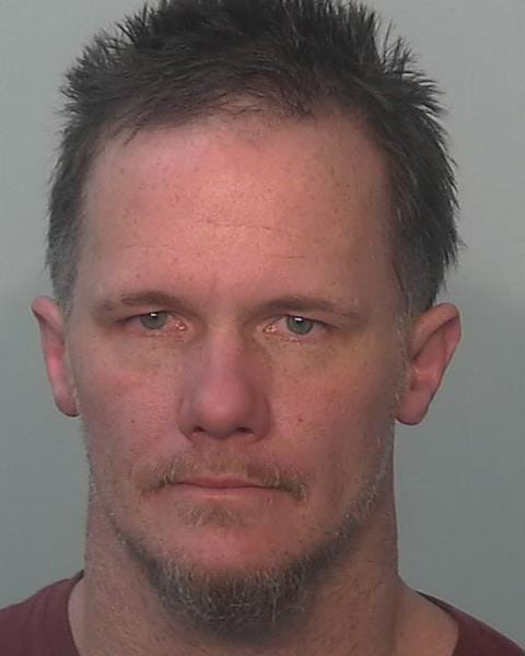 Allen County warrant photograph for Travis Aaron Wallace