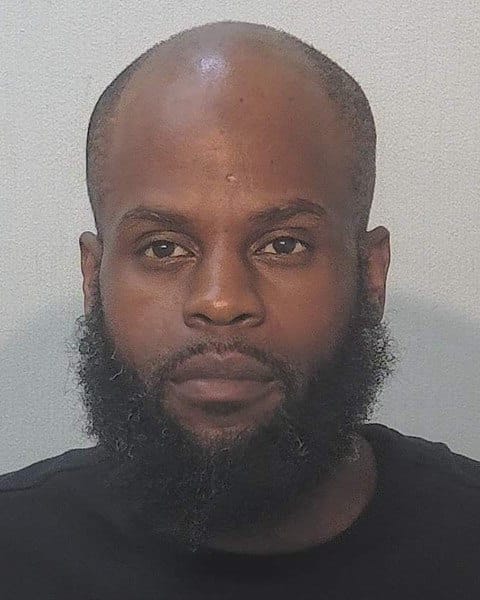 Allen County warrant photograph for Cassell Depollalexander Newson
