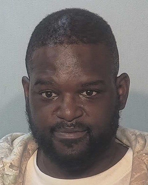Allen County warrant photograph for Elliott Martrell Huff-hill