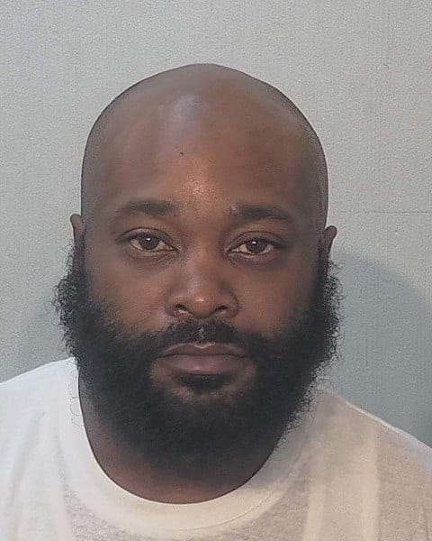 Allen County warrant photograph for Michael Javon Billingsley