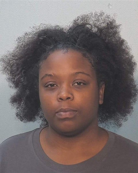 Allen County warrant photograph for Keasia Lashae Green