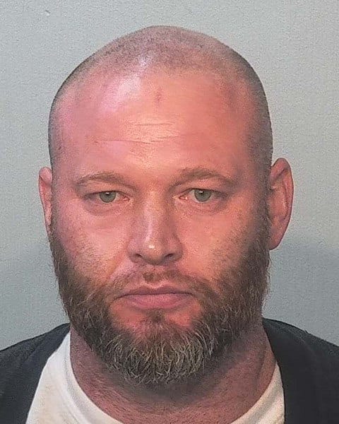 Allen County warrant photograph for James Edward Yenna