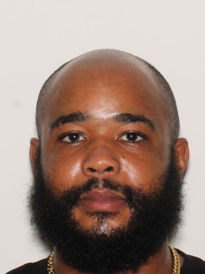 Allen County warrant photograph for Deanthony Leon Overton