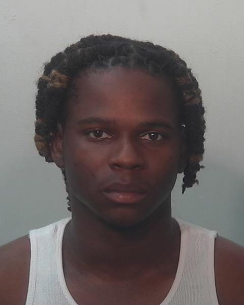 Allen County warrant photograph for Cj Hogue