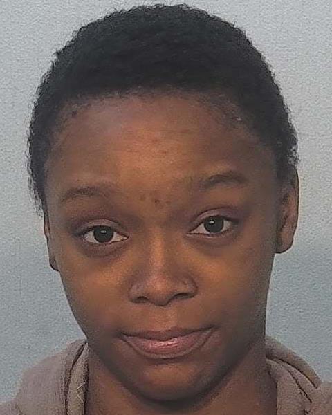 Allen County warrant photograph for Shaniya Elashia Arnold