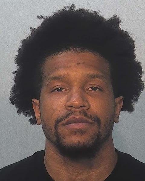 Allen County warrant photograph for Santario Danyale Simpson