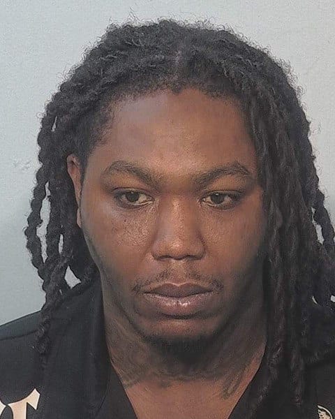 Allen County warrant photograph for Terrell Lecalvin Woody