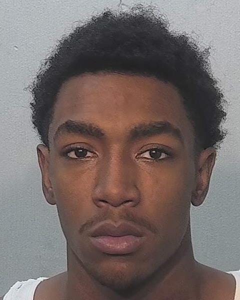 Allen County warrant photograph for Mieyan Tieye Wilkes