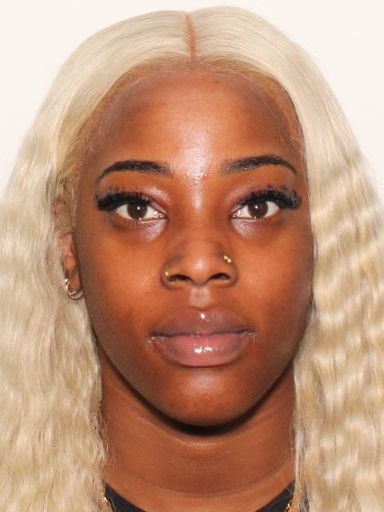 Allen County warrant photograph for Treshur Neshel Booker