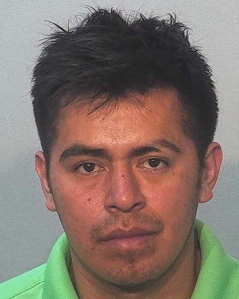 Allen County warrant photograph for Julio Rene Ramirez-hernandez
