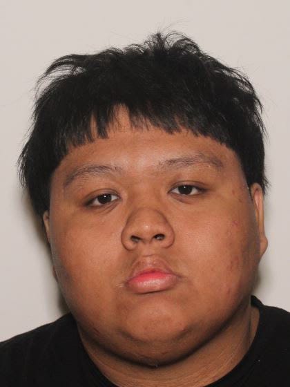 Allen County warrant photograph for Ta Eh