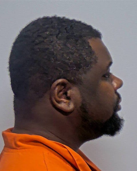 Allen County warrant photograph for Angelo Shaquillelee Burnett