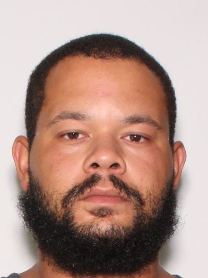 Allen County warrant photograph for Martell L Pickens