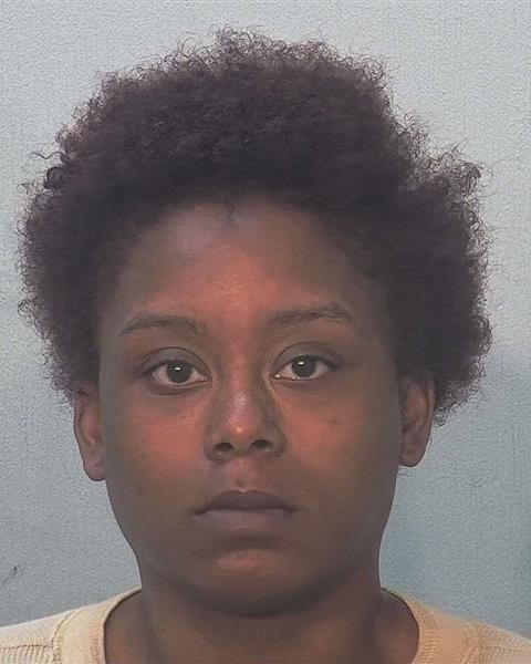 Antahnaijha Latai Davis | Fort Wayne