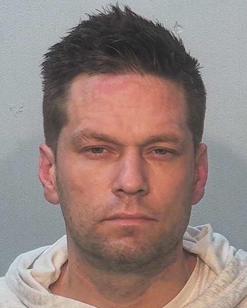 Robert Lee Leslie III | Fort Wayne