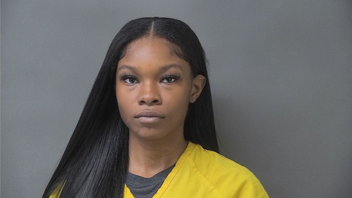 Indonesia Navaja Hawkins | Howard County