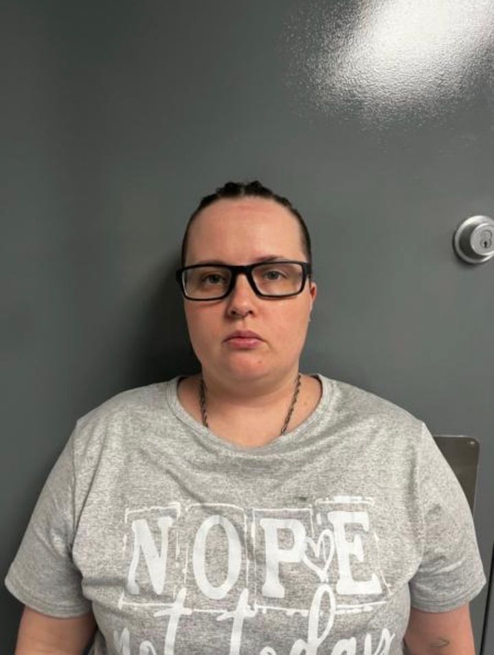 Amanda Nicole Meyer | Blackford County | 🚨 Sexual Predator Alert 🚨