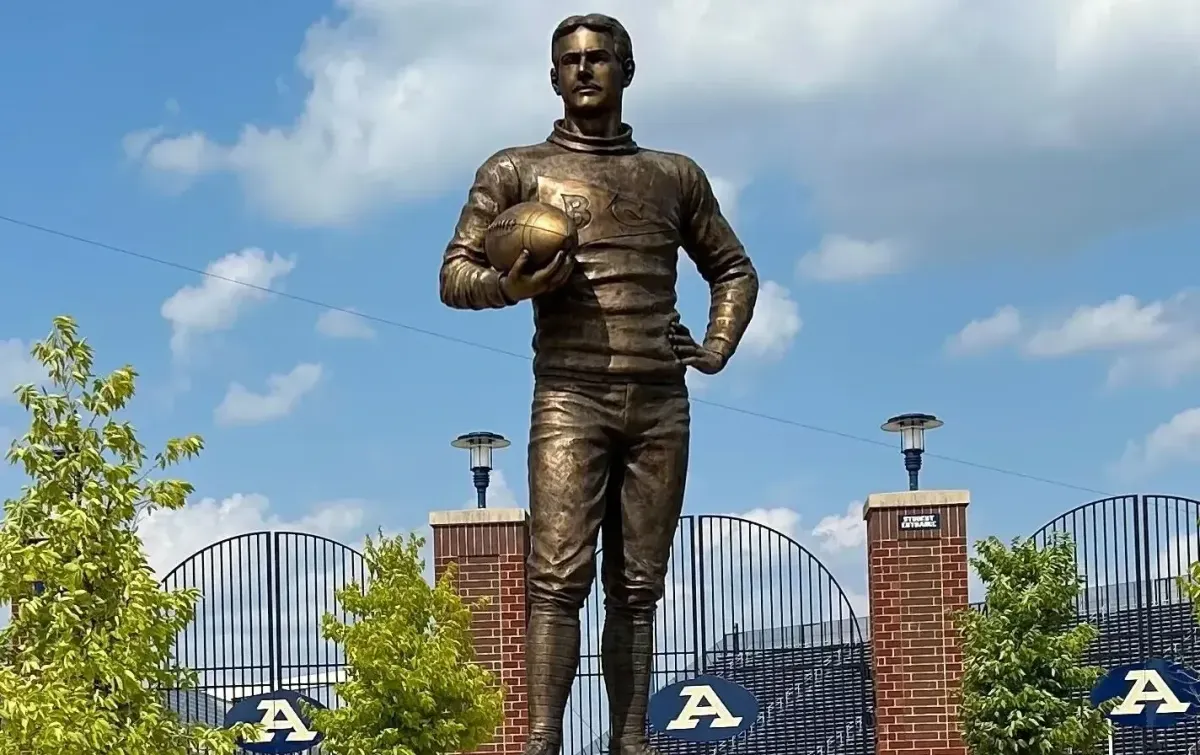 Ranking 10 approaches to Akron's offensive coordinator promotion