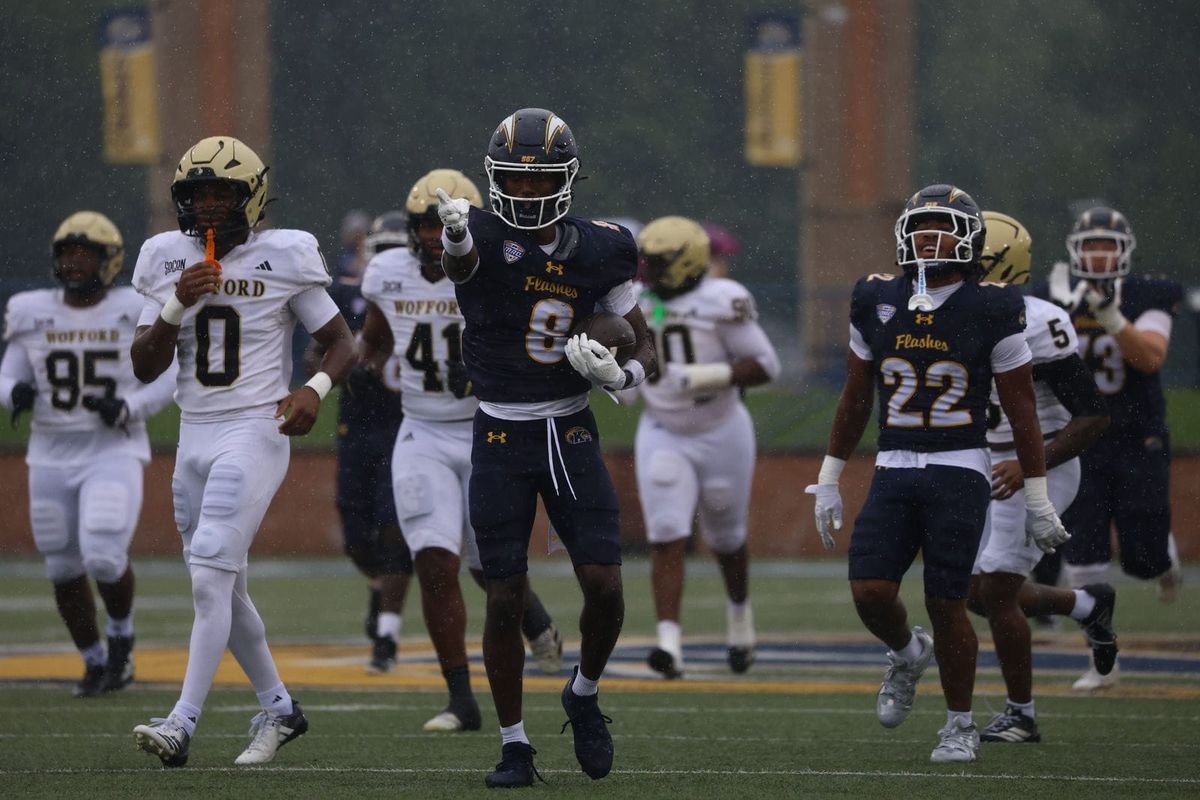 Kent State's 22-point fourth quarter secures 36-15 win over Wofford