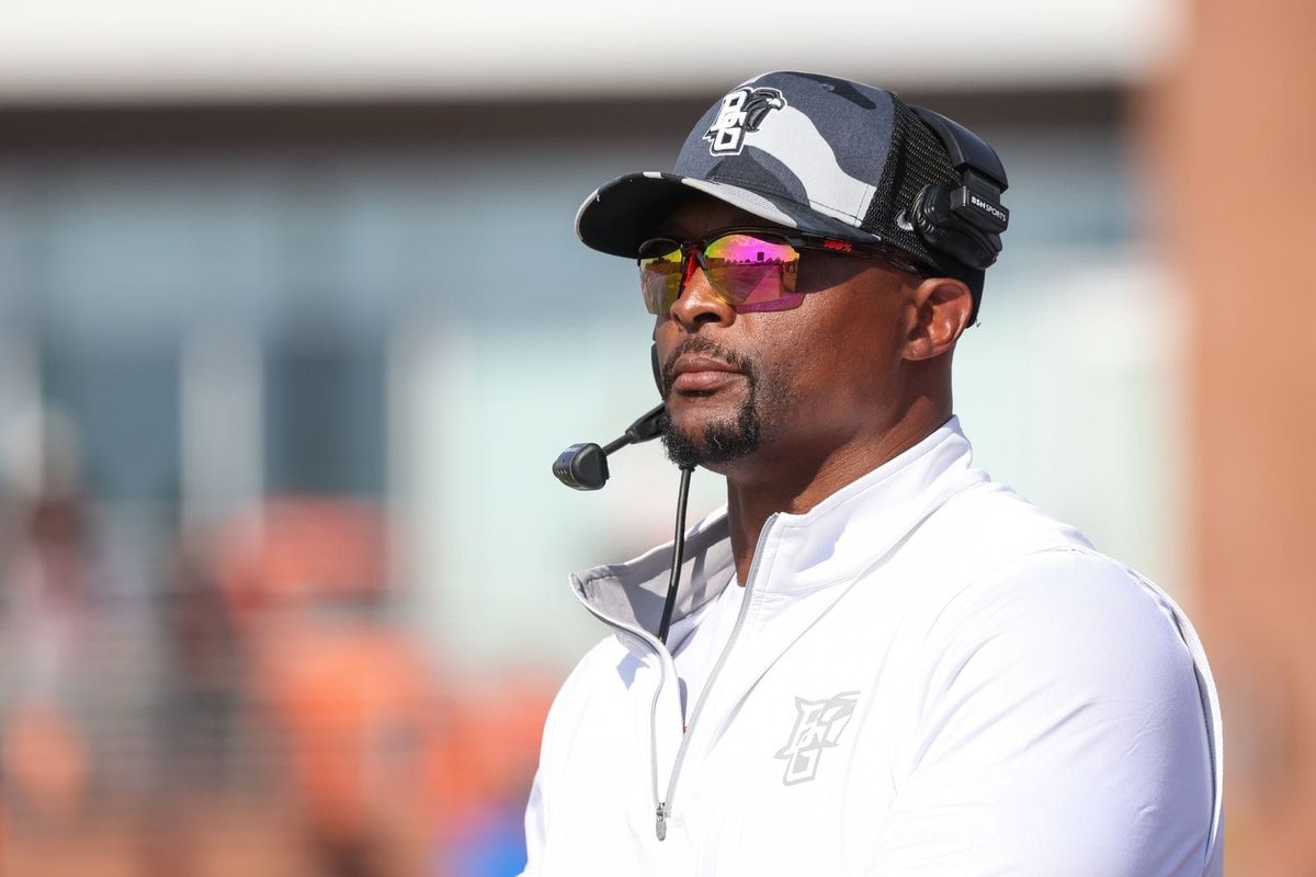 2026 MAC Football Week 4 Game Preview: South Florida Bulls at Bowling Green Falcons