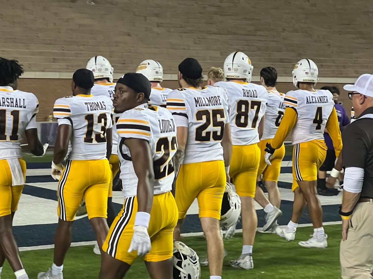 Western Michigan no match for Boise State in 32-7 CFP statement