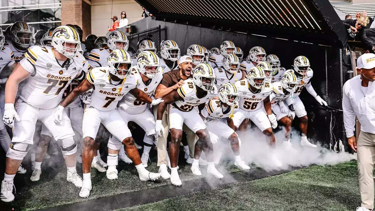 2026 MAC Football Week 1 Game Preview: Western Michigan Broncos at Michigan Wolverines