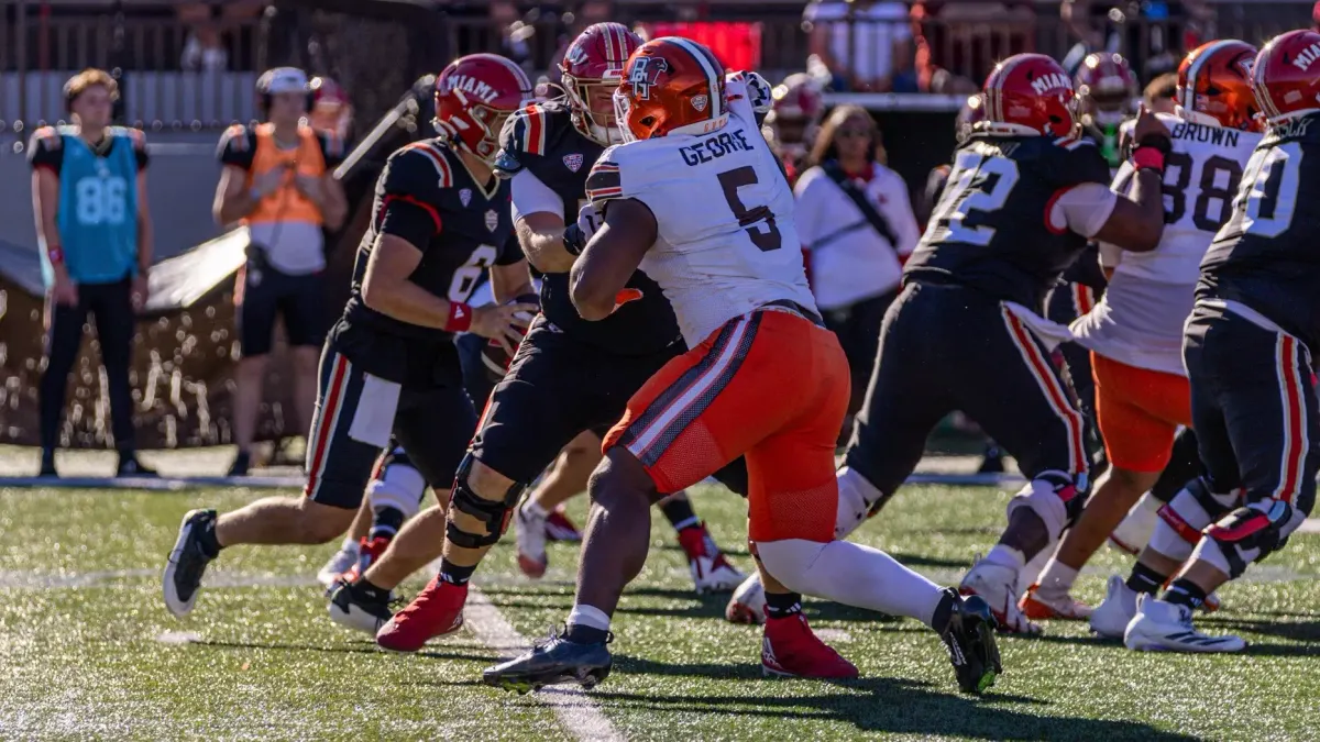 Bowling Green stuns Miami (OH) 24-20 on late TD, collects first win of 2026