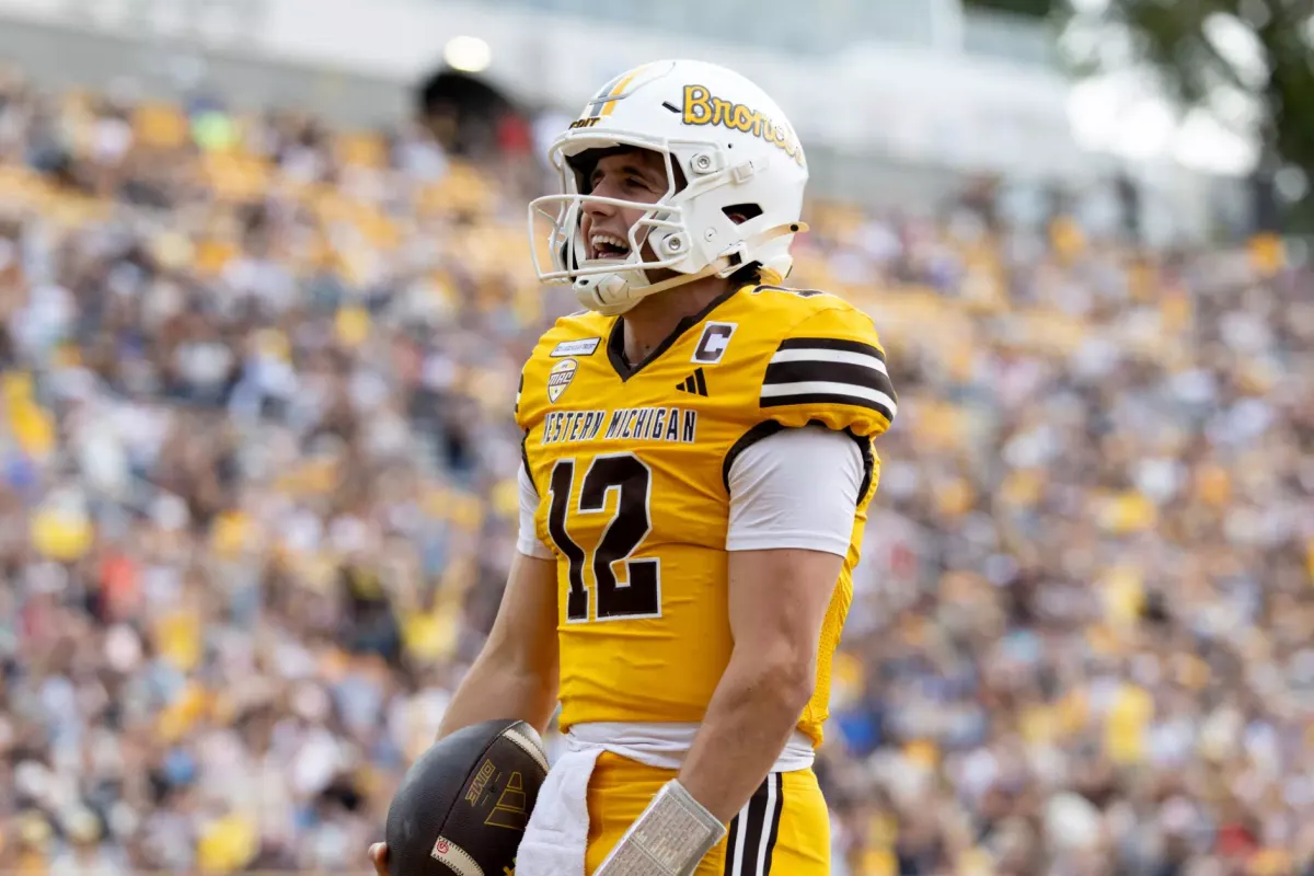 2026 MAC Football Week 8 Game Preview: Western Michigan Broncos at Toledo Rockets