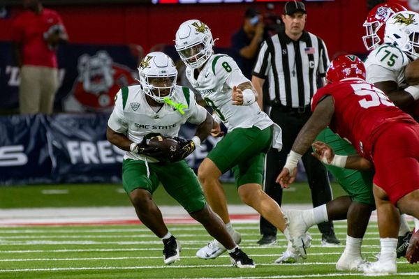 Sac State falls apart in 49-3 rout at Fresno State