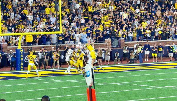 Controversial Hail Mary denies Western Michigan signature win at Michigan