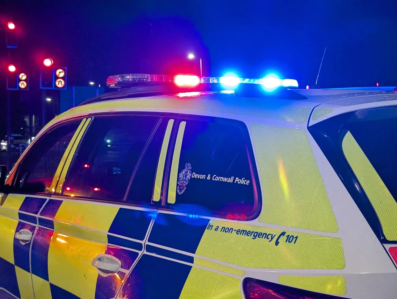 Man arrested after baton attack in Tamerton Foliot